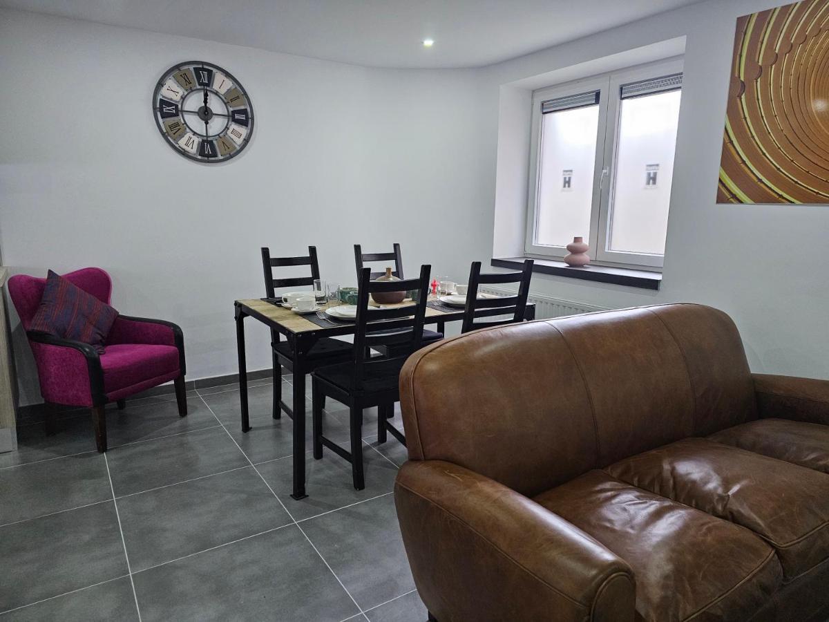 Appart'Hotel Trazegnies Courcelles Luaran gambar